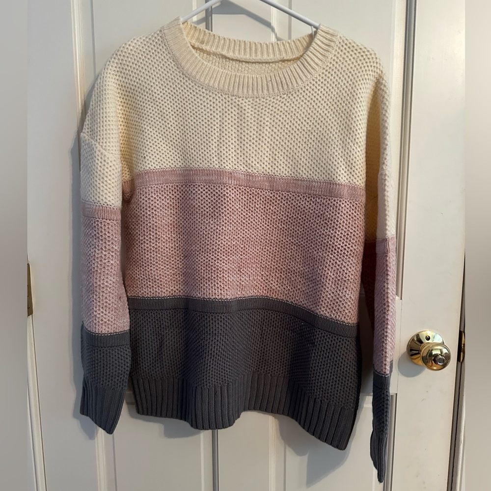 Multicolored sweater women’s medium
